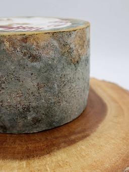 OMBRA AGED CHEESE SPAIN image 1